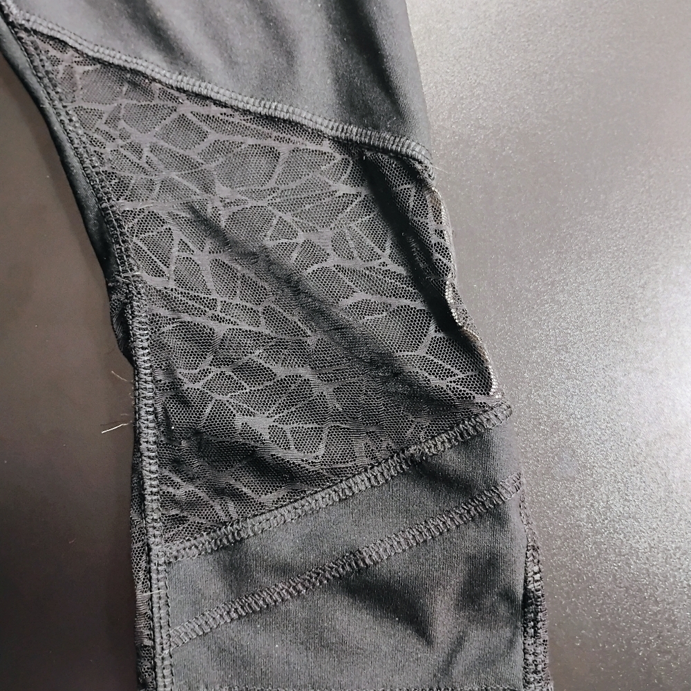 RBX CR6568 Black Lace Panel High Waist Capri Leggings Size Medium - Picture 15 of 16